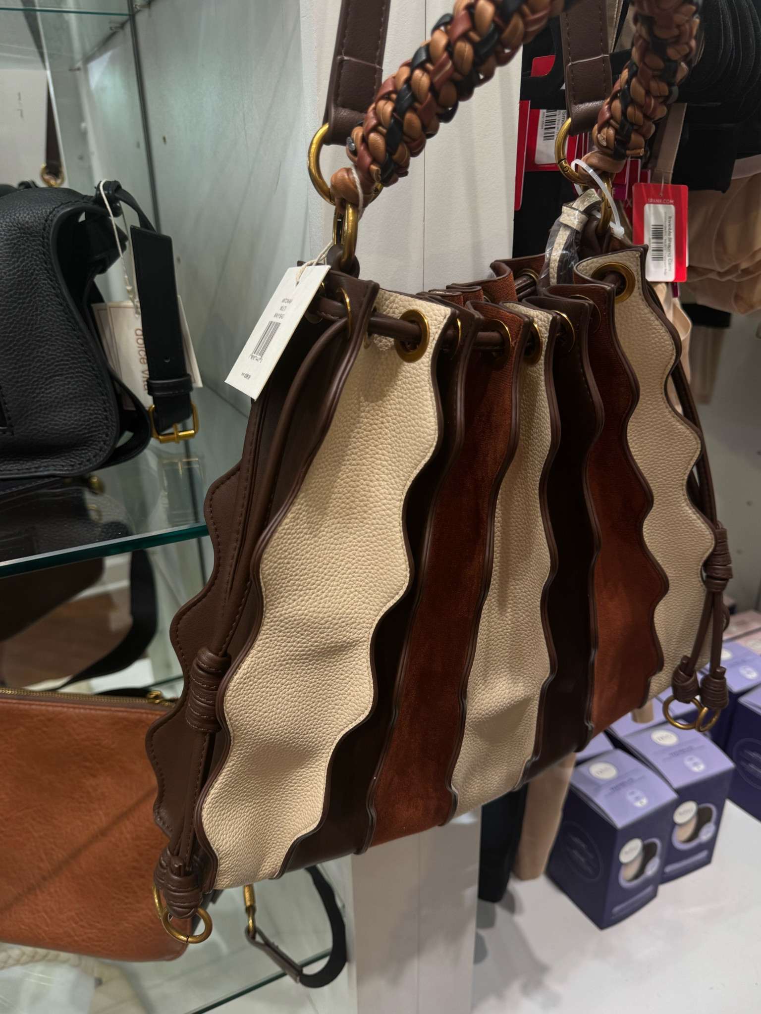 Ulla Johnson lookalike bag! Pop off dolce vita 🙌🏼 currently my fall wishlist bag! Fall outfits, back-to-school outfits, transition outfits, work outfit, jeans, country concert, suede, studded accessories, suede shoes, boots, belts, ballet flats, denim, statement necklace, football season, bubble hem

#LTKSeasonal #LTKWorkwear #LTKStyleTip