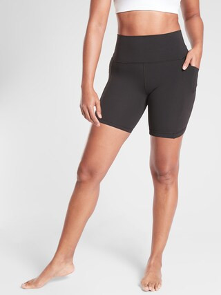 Salutation Stash Pocket II 7" Short | Athleta