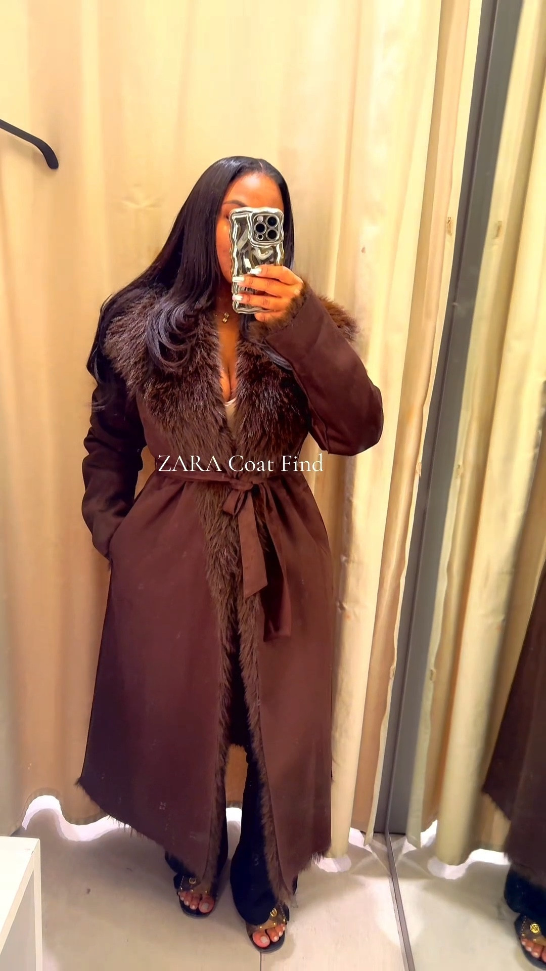 Ladies Your Fall Boots will go perfectly with this Zara winter coat.

ZARA Coat Collection.
The statement coat you didn’t know you needed 🤎
This belted faux fur coat from Zara’s ZW Collection is pure luxury for fall and winter — effortlessly chic and cozy

BELTED FAUX FUR COAT ZW COLLECTION.

Wearing a size  small in both styles 

zara fall coats 2025
ZARA new collection
zara trench coats 2025
trending winter coats
Zara coats for women
#zaracollection #zara #zaracoat #coat #coats 

#LTKStyleTip #LTKU #LTKHoliday