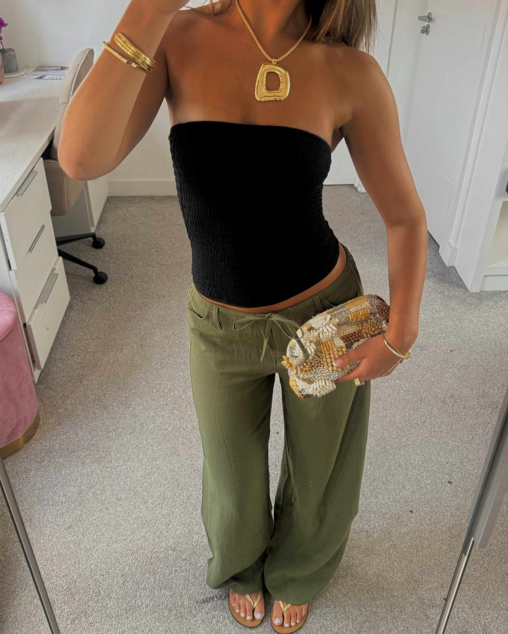 these fits on rotation🫒🍸

summer outfits, summer inspo, outfit inspo, simple outfits, beach outfits, linen trousers

#LTKuk #LTKsummer #LTKeurope