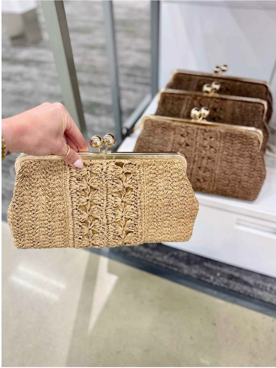 Target Straw Kiss Lock Clutch Bag in light tan, and light brown ￼￼

#LTKTravel #LTKSeasonal #LTKmomlife