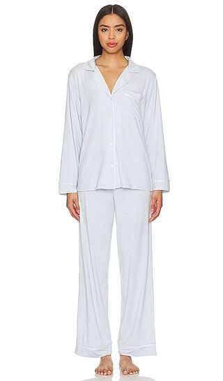 eberjey Gisele Long PJ Set in Baby Blue. - size XL | Revolve Clothing (Global)