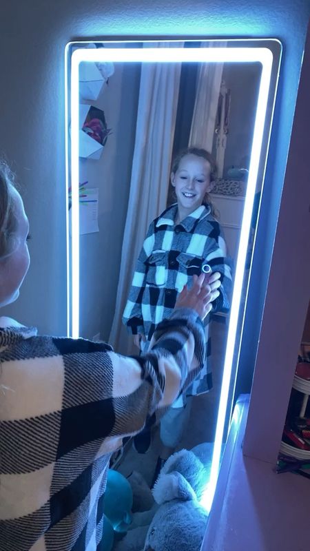 THE COOLEST MIRROR!!
Amazing gift idea for teen! Great price!
Selfie light changing mirror!! 3 colors, see yourself in the best light!
#giftidea #teengift #tweengift #giftguide

#LTKHoliday