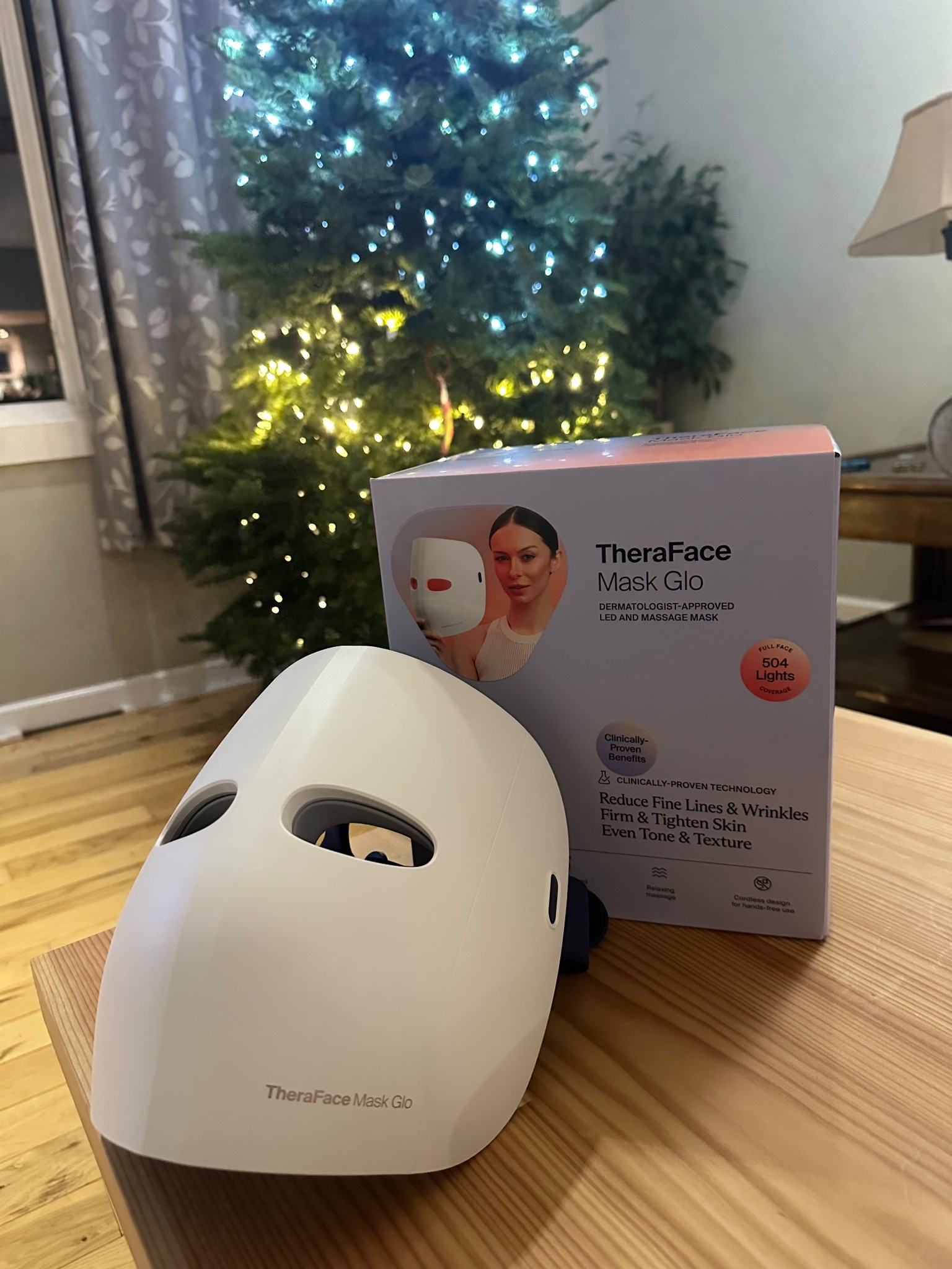 Red & blue light therapy at home 

#LTKBeauty #LTKGiftGuide #LTKselfcare