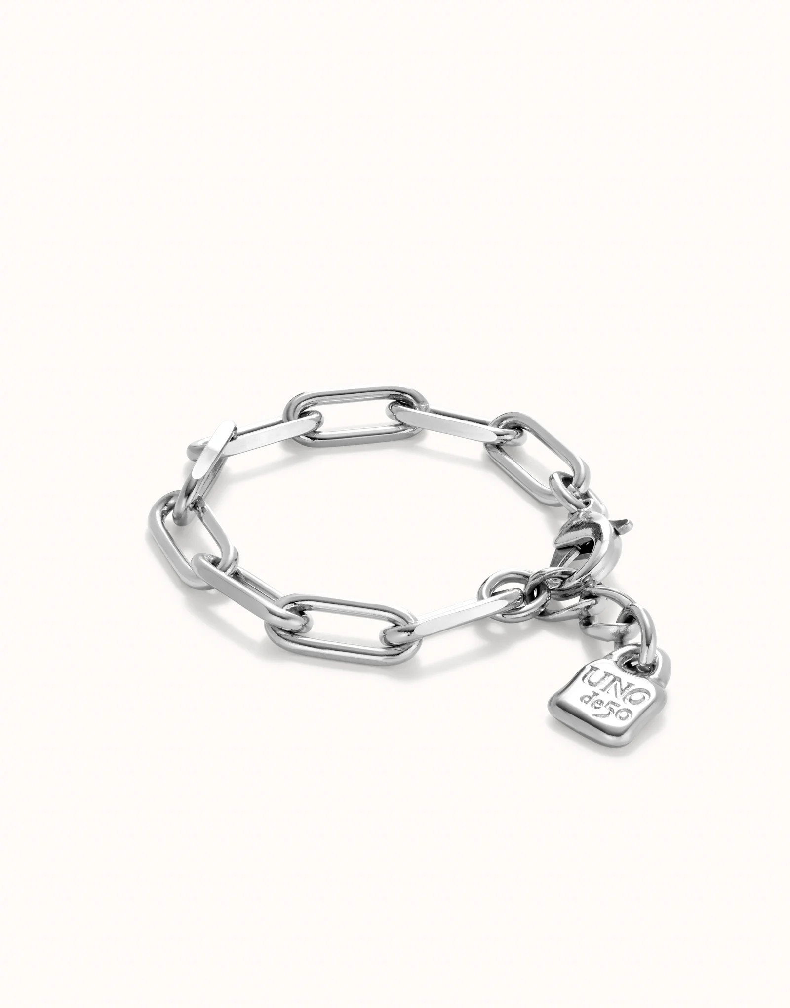 Paper clip link bracelet with padlock | UNOde50