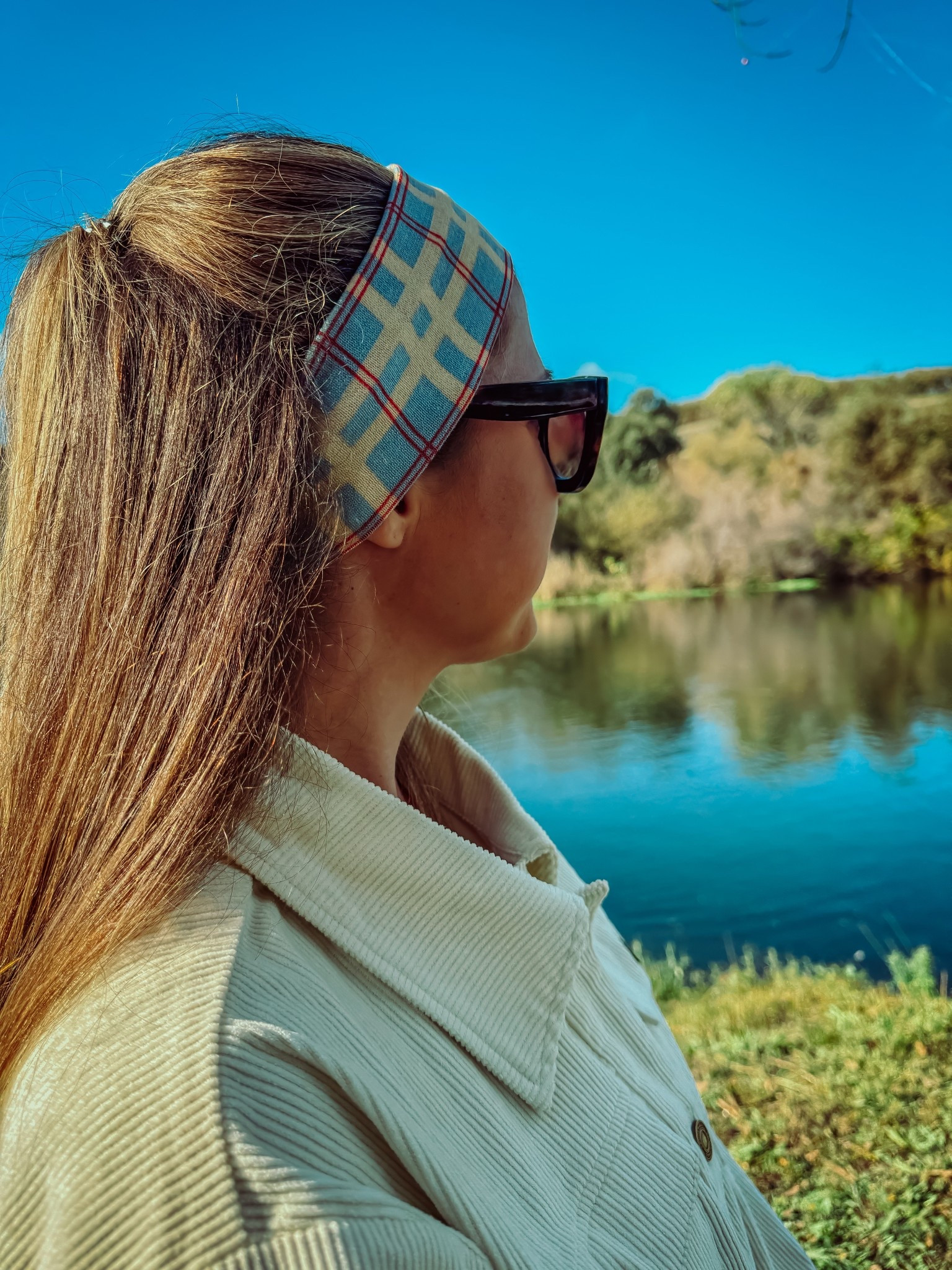 The cutest nineties-inspired headband from @sonderhaus.studios 🤍

This wide cotton headband is soft, stretchy, and the prettiest mix of creams, blues, and a touch of lavender. Such an easy way to elevate basics or add a little texture to holiday outfits. I paired it with their new corded set (also linked) — both pieces are incredibly well made and fit that elevated-neutral aesthetic I love.

Black Friday / Cyber Monday Sale:
✨ 30% off sitewide
✨ +20% off outlet

All pieces are linked in this post and in my LTK shop!
#ad @sonderhaus.studios

#LTKHoliday #LTKGiftGuide #LTKCyberWeek