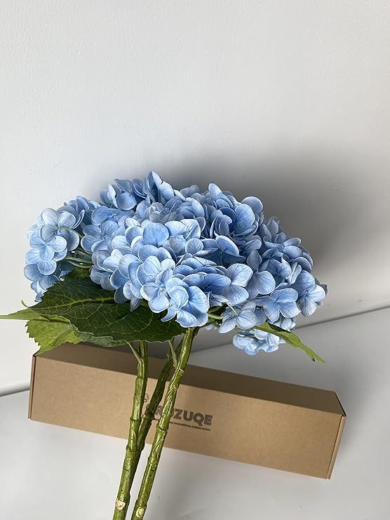 RUZUQE Yalzone 3 Pcs 21’’ Artificial Graduated Blue Hydrangea Natural Lifelike Real Touch Fau... | Amazon (US)