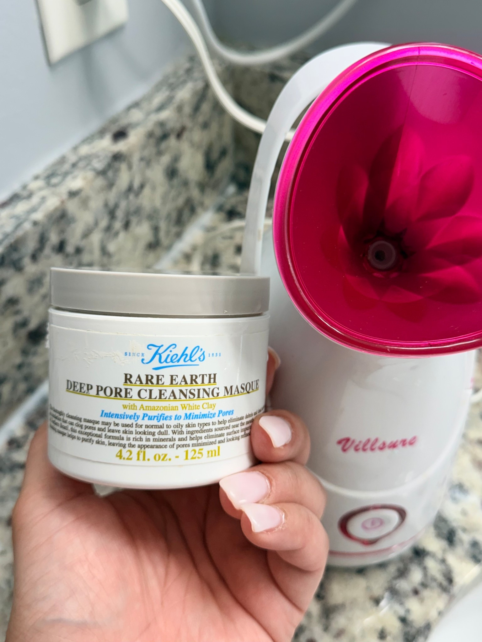 SKINCARE STAPLE! I am a WOMEN of a PARTICULAR AGE and this helps keep my pores clear and minimal #skincare #aging #morningroutine #skincareroutine #routine #perimenopause #beauty #fashion #style #luxury #designer #selfcare #sephora #ulta #kiehls @Sephora  @ULTA Beauty 

#LTKBeauty #LTKOver40 #LTKSpringSale