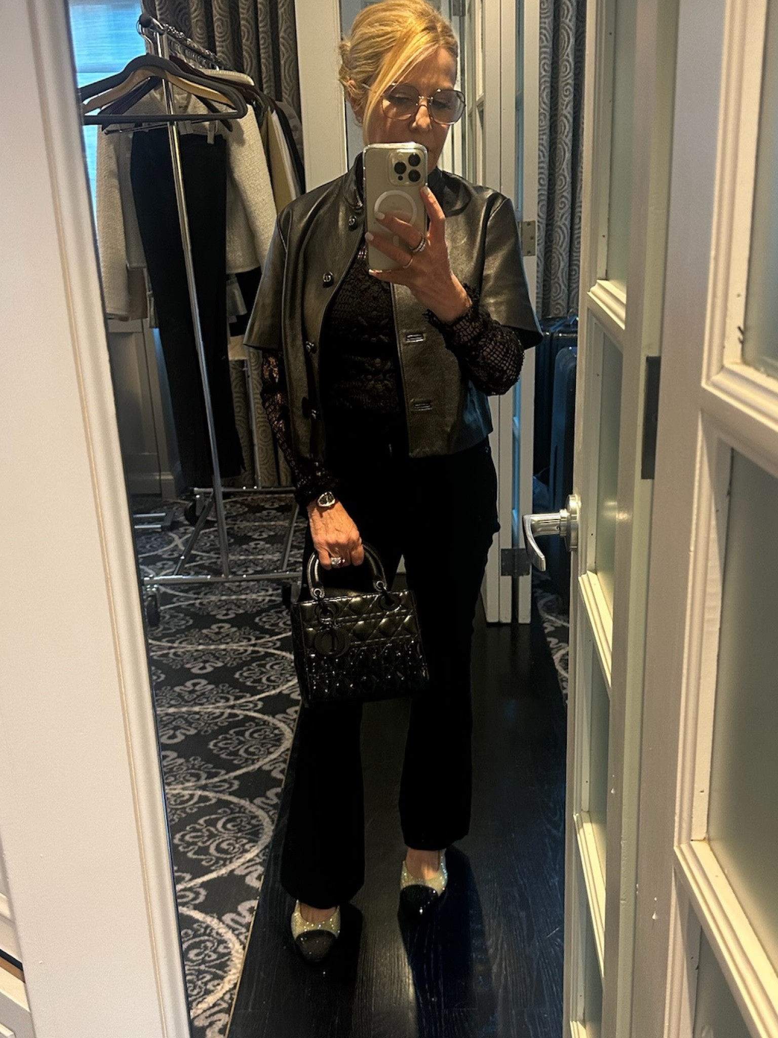 Hair still standing! 

#LTKNYFW