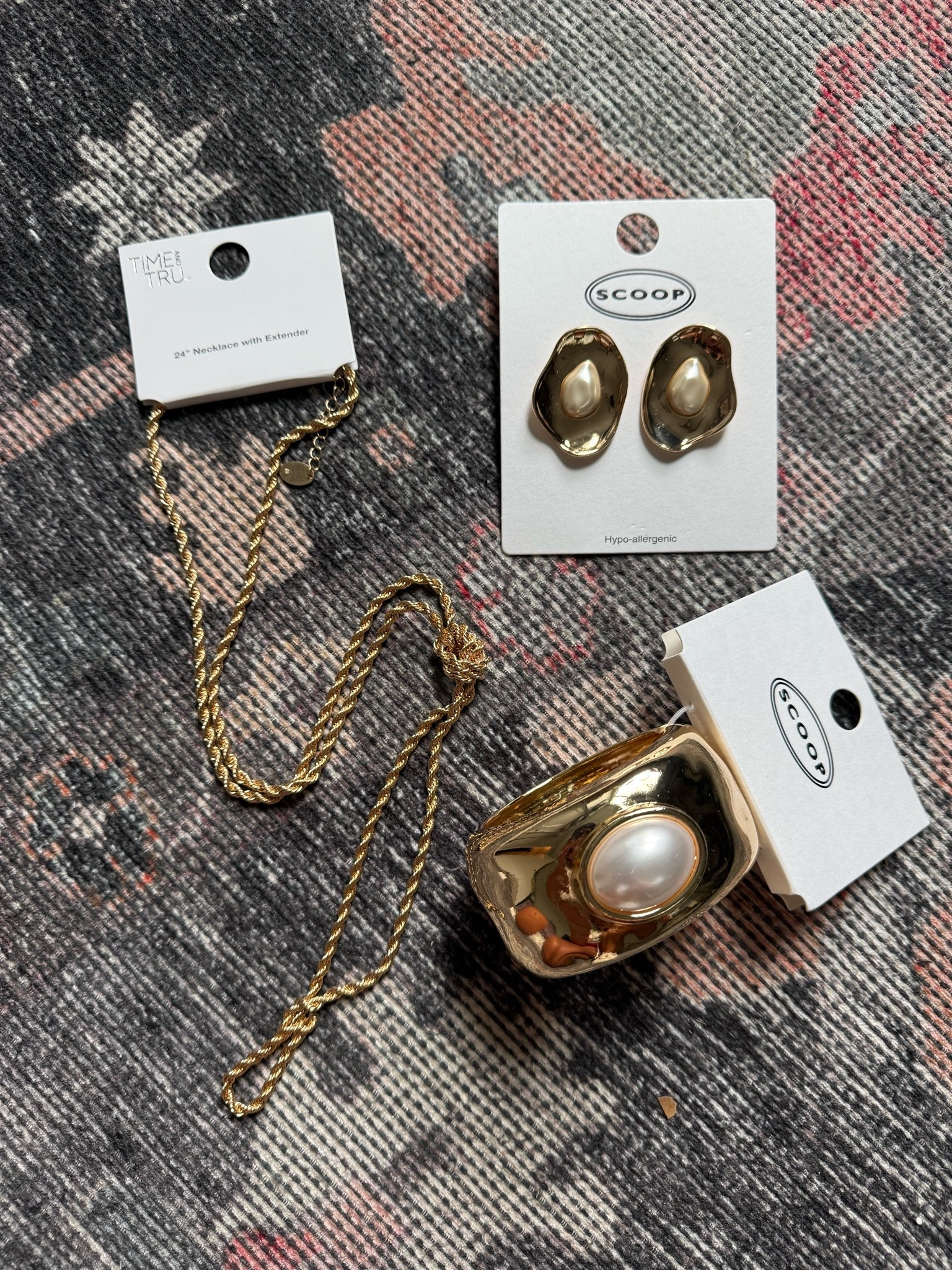 Some cute new jewelry I found at Walmart today

#LTKmomlife #LTKSeasonal #LTKootd