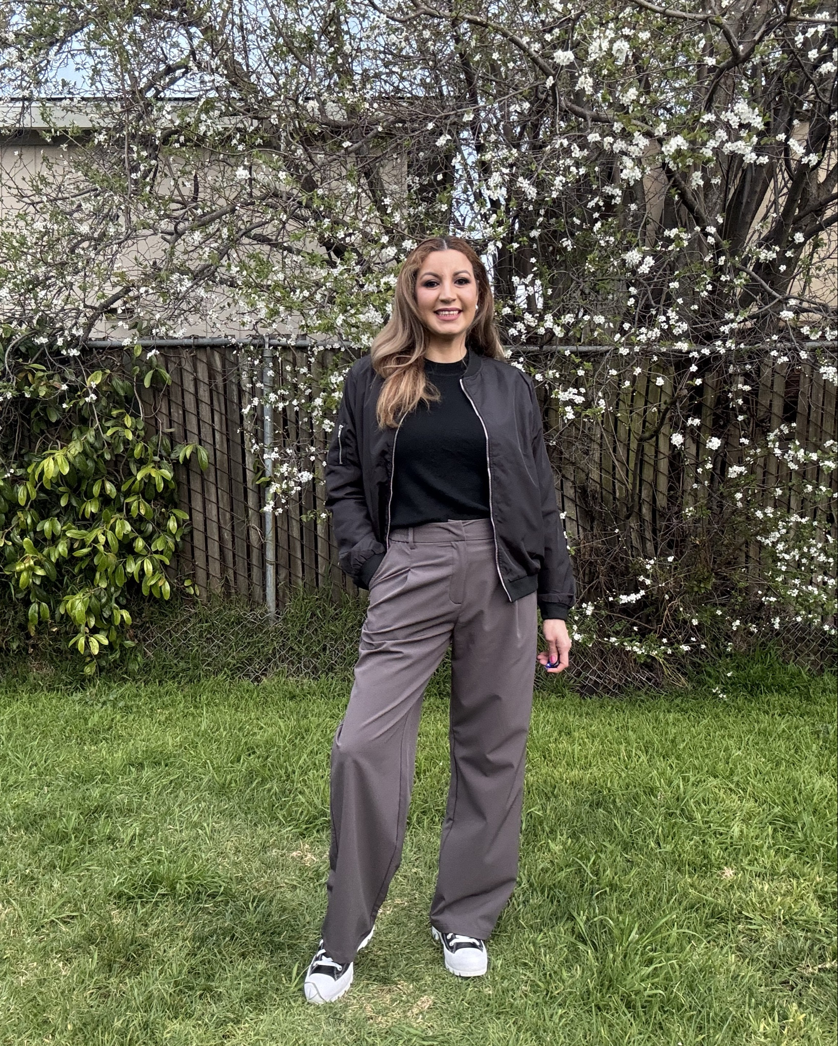 Water Repellent Wear-Resistant Mid High Waisted Zipper Side Pocket Thermal Straight Leg Work Pants
Color: Eiffel Tower
Size:M


#LTKStyleTip #LTKSeasonal #LTKMidsize