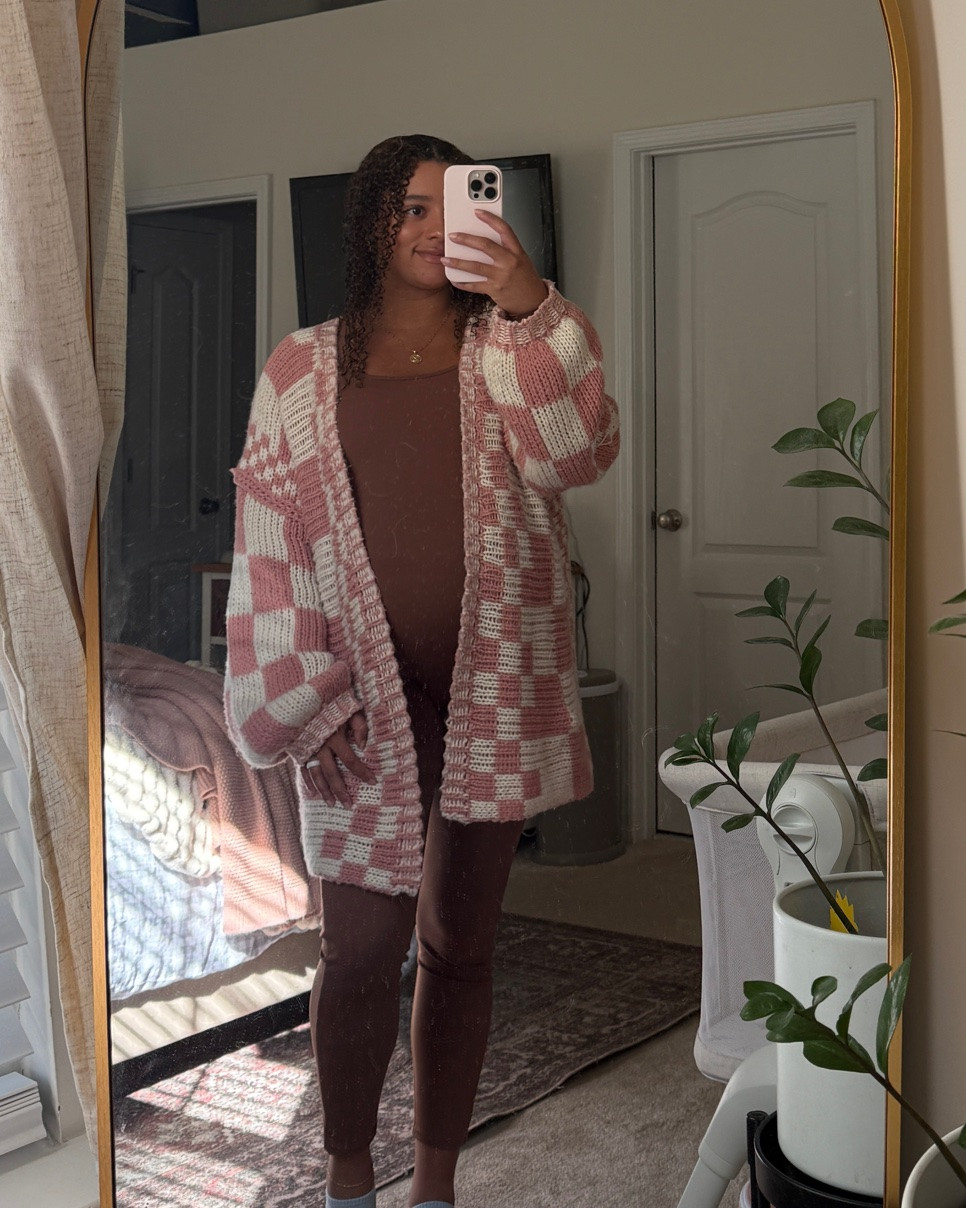 Truly obsessed w this cardigan from pink blush! Looks like the pink isn’t avail so I linked similar on amazon, but also linked the exact one from pink blush in a diff color! Super oversized, I think I got a M?

#LTKgrwm #LTKootd #LTKBump