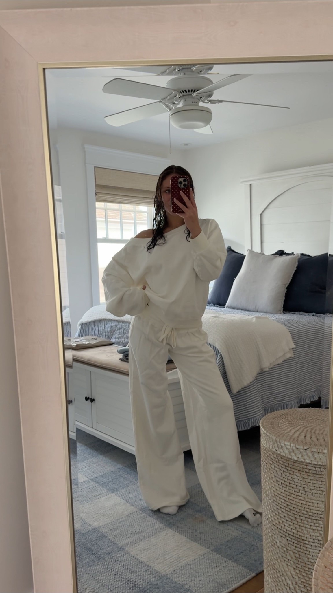 New lounge set!! So perfect for winter

#LTKootd #LTKSeasonal #LTKGiftGuide