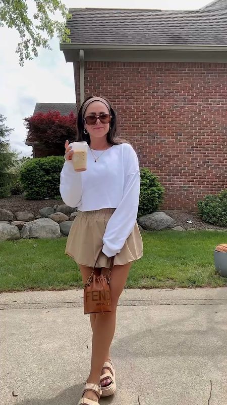 Love these platform sandals and this romper and cropped sweatshirt from Amazon! 

Summer outfit 
Mother’s Day gift 
Mother’s Day
Amazon finds 
Shoe crush m

#LTKShoeCrush #LTKSeasonal #LTKStyleTip