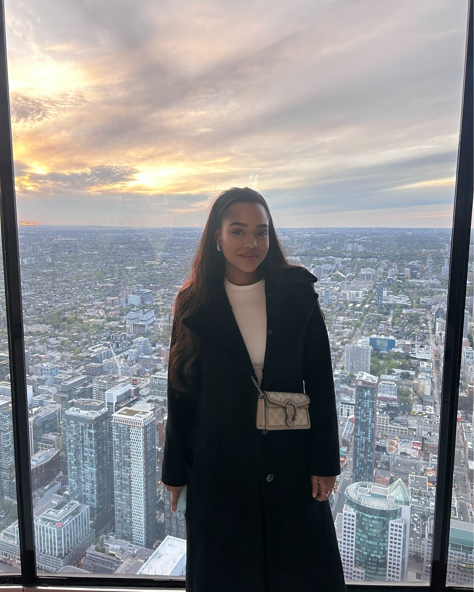 Canada vibes 🇨🇦🍁🦋

#LTKStyleTip #LTKItBag #LTKU