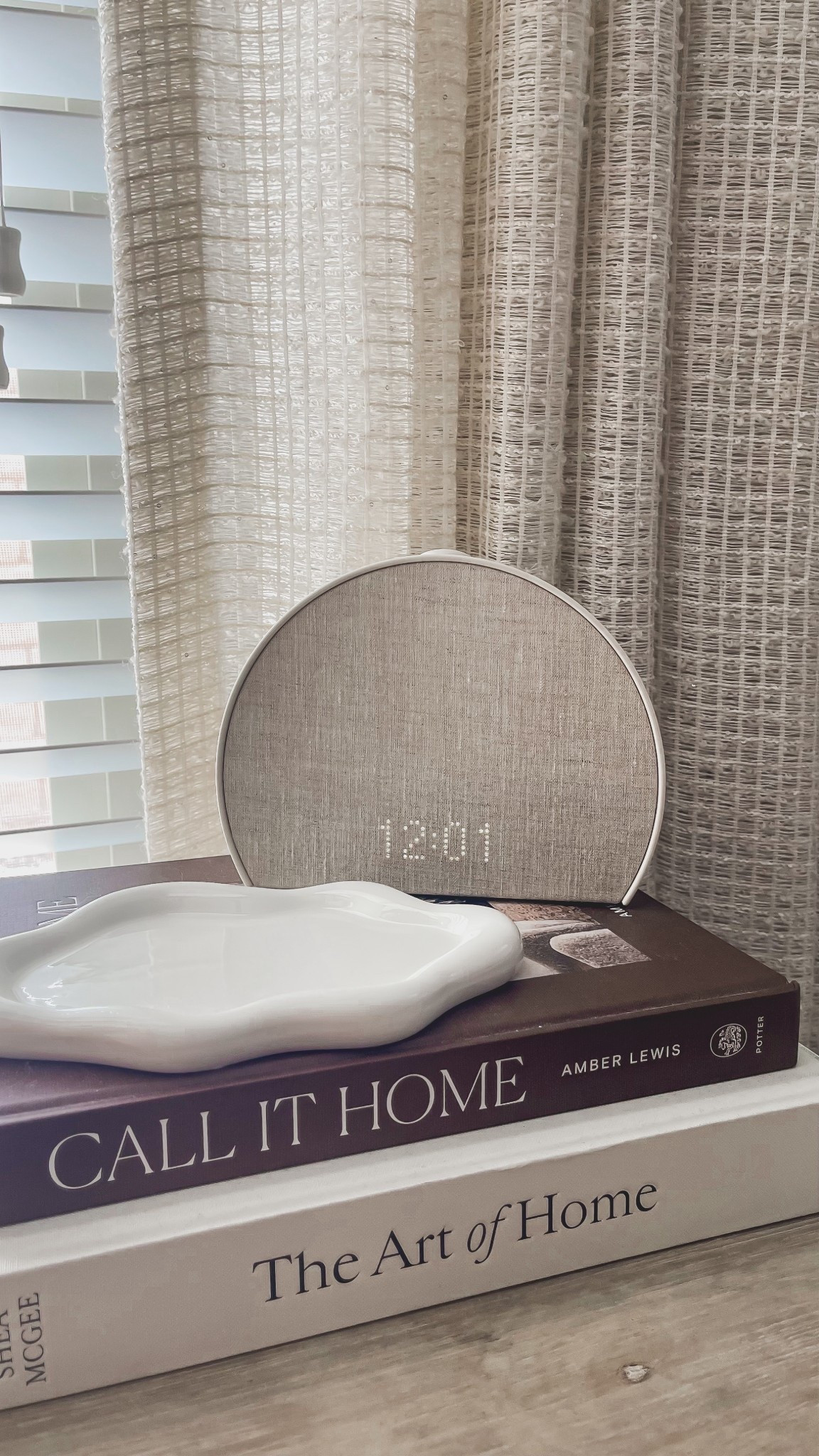 Hatch Alarm Clock 




#LTKSaleAlert #LTKHome