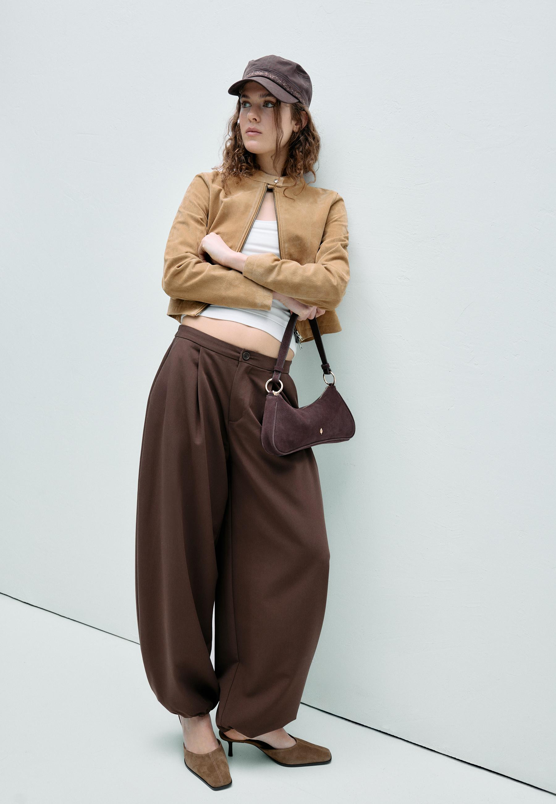 Leather mule kitten heel shoes - Women's Just in | Stradivarius United Kingdom | Stradivarius (UK)