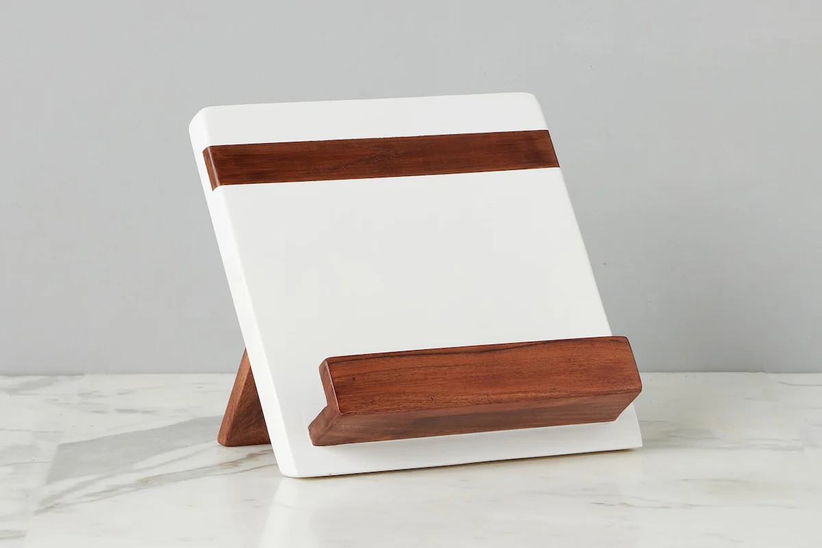 Modern iPad / Cookbook Holder, White | etúHOME