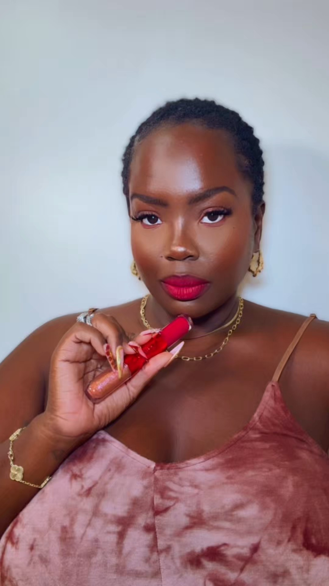 I love a berry lip color, even though some say it's for fall it's honestly one of my favorite summer go to lip
color!! Current fav Open Wide Lip Snatcher Hydrating Liquid Lipstick and Lip Gloss Duo by Onesize Beauty #onesize #lipcolor #berrylipstick #makeup #favlipstick #onesizebeauty #sephora

#LTKStyleTip #LTKBeauty #LTKSeasonal