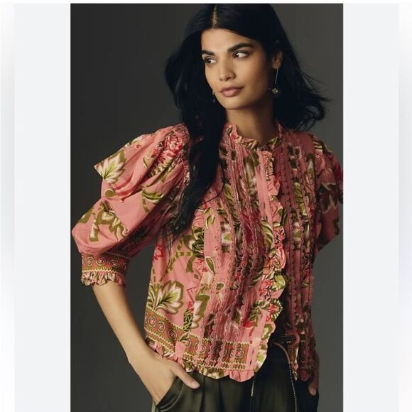 By Anthropologie Farm Rio Aura Floral Short-Sleeve Blouse size Medium | Poshmark