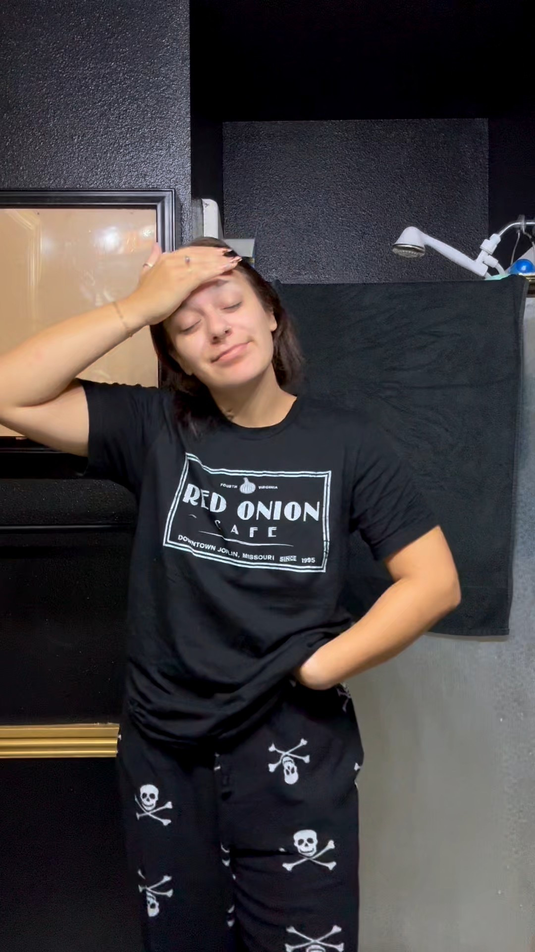 Didn’t throw up but wanted to lol 

#LTKActive #LTKStyleTip #LTKMidsize