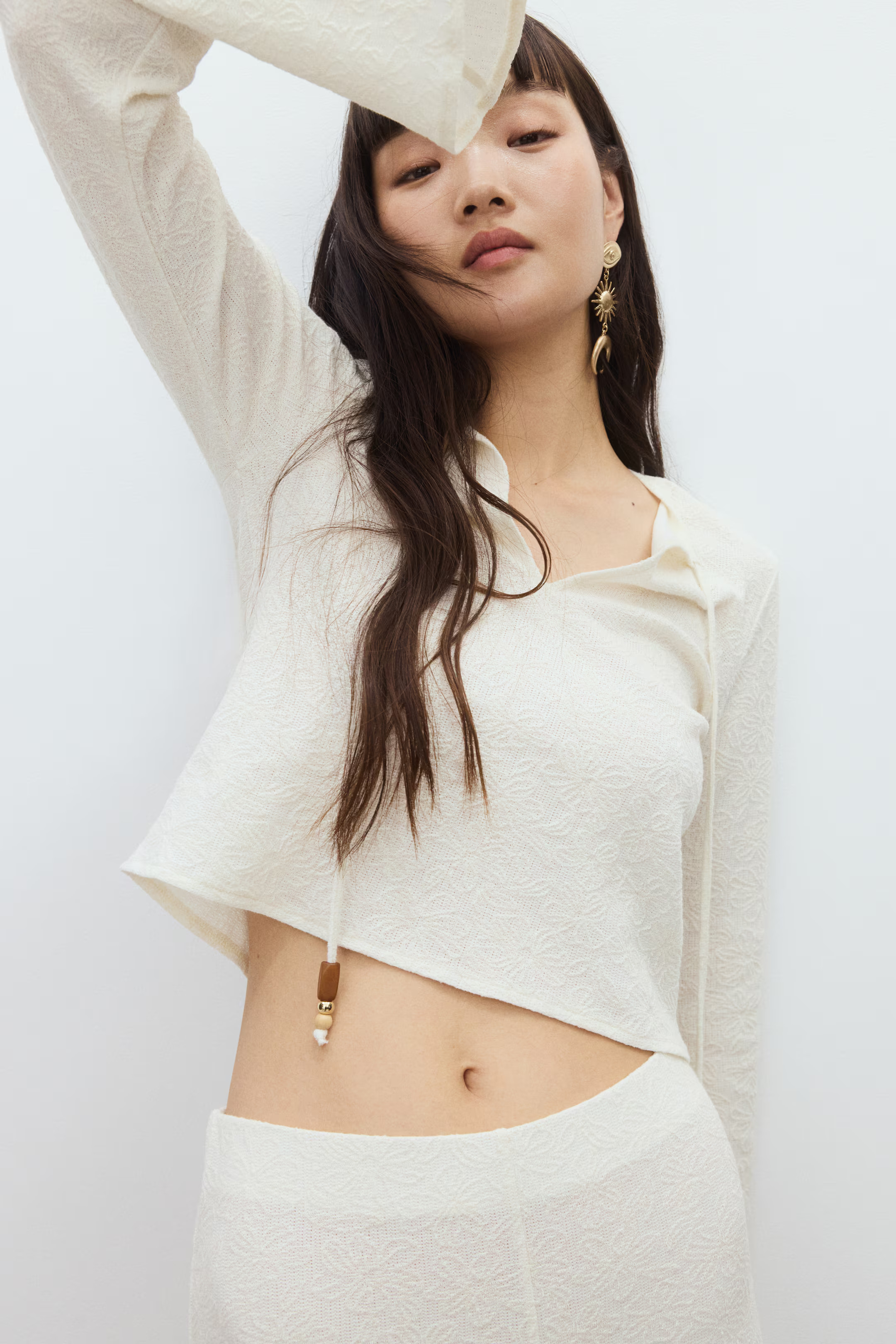 Tie-detail jersey top - Cream - Ladies | H&M GB | H&M (UK, MY, IN, SG, PH, TW, HK)