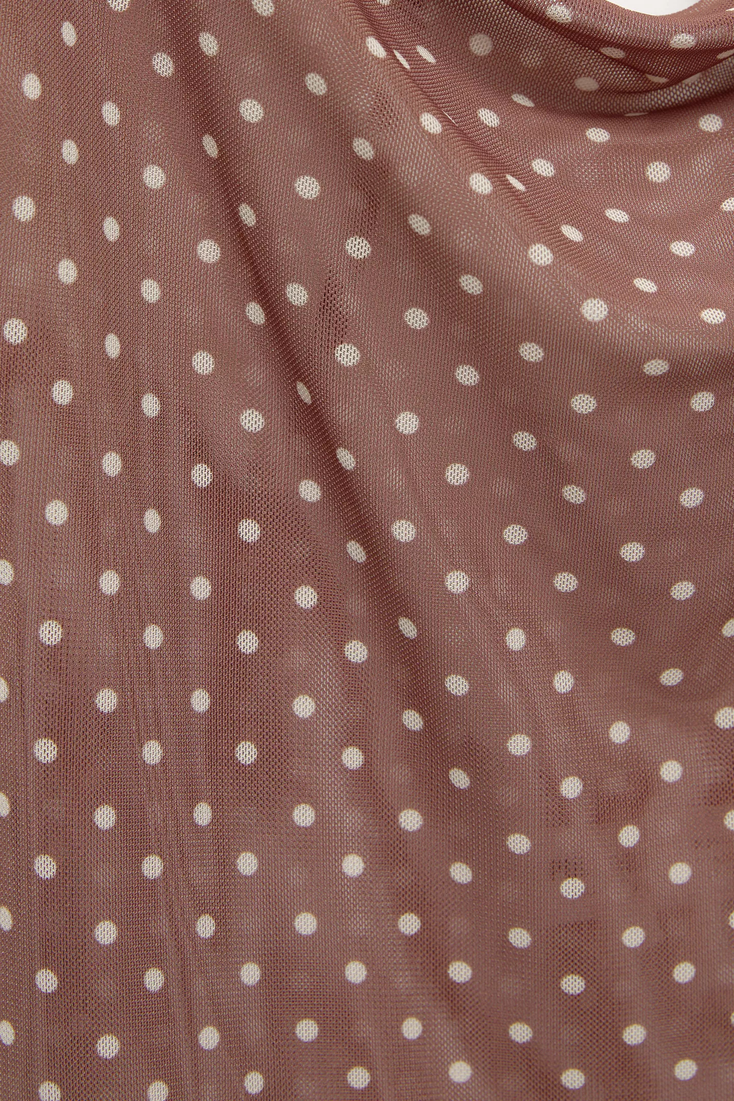 Midikleid aus Tüll mit Tupfen | PULL and BEAR DE