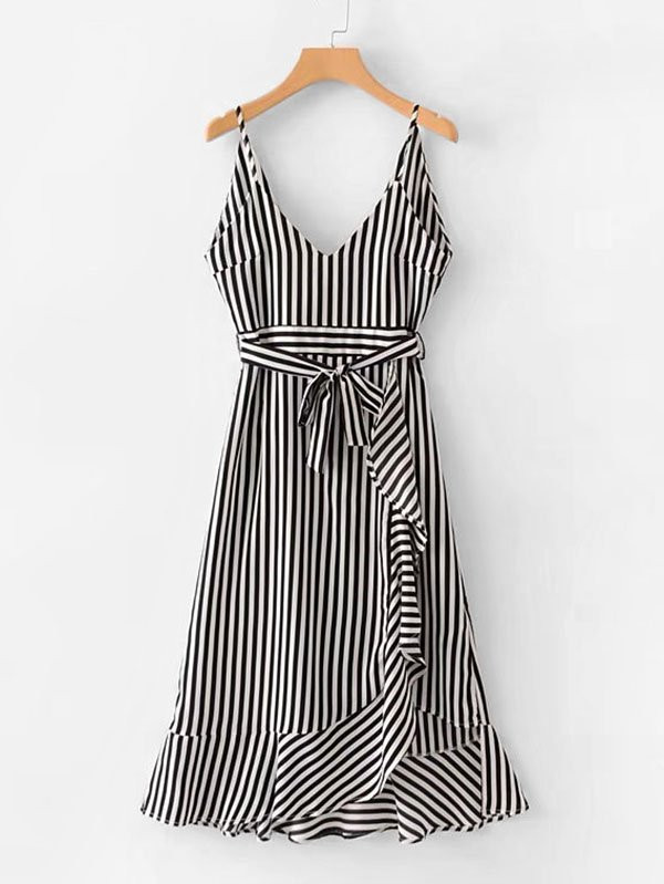 Robe caraco à rayures au bord plissé | SHEIN