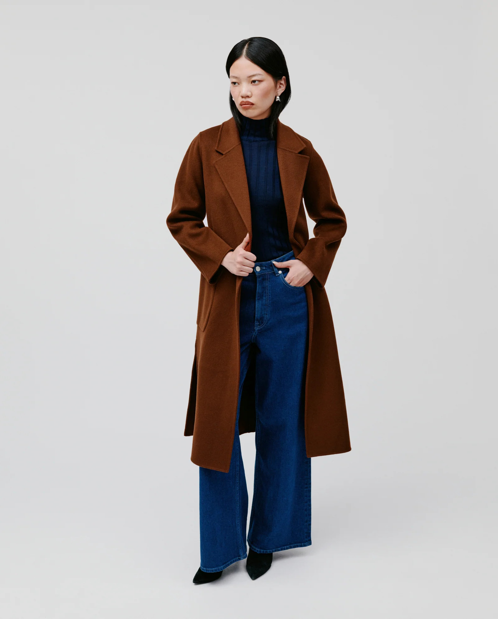 CELIA Mantel | IVY & OAK