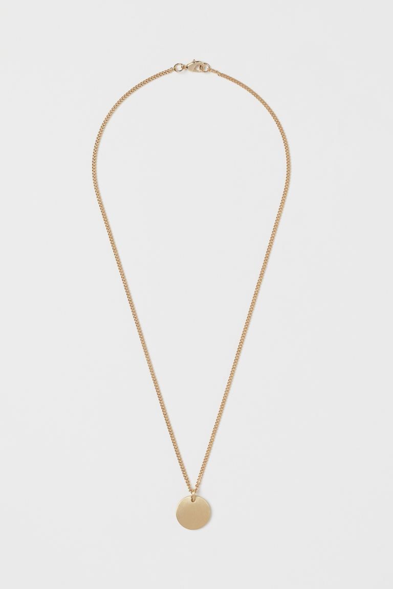 Necklace in metal chain necklace with a trigger clasp. Round pendant with a clean design and brus... | H&M (US + CA)