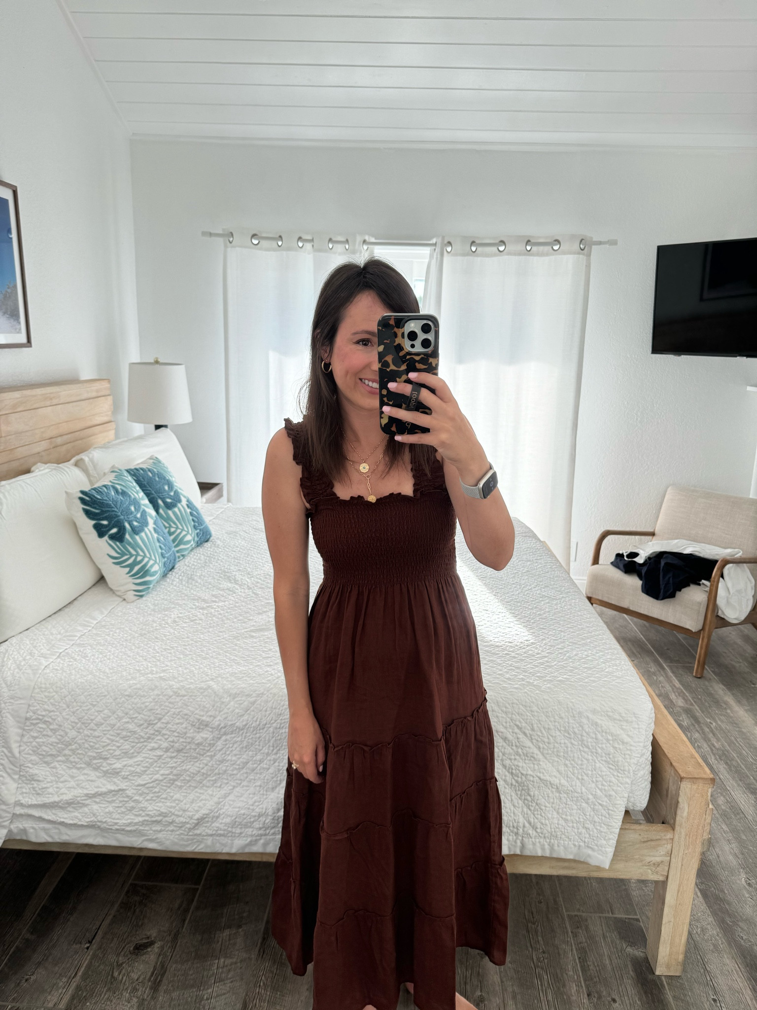 Quince smocked dress - size xs 



#LTKSeasonal #LTKTravel #LTKFindsUnder100