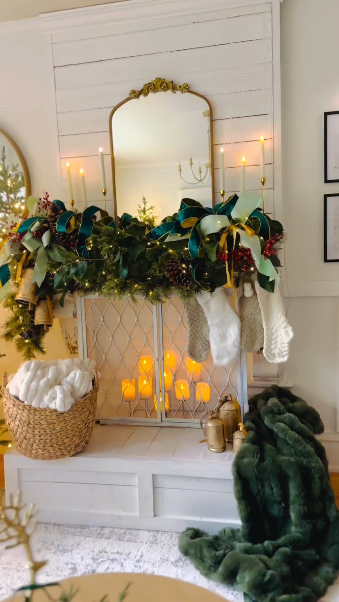 A regal, full but completely dreamy Christmas look! Let us know what you think! Now is your reminder to take some moments to stop and sit. Enjoy the quiet before the new 🎄season!! ❤️



#christmas #christmasdecorating #christmasiscoming #homedecorating #homedecor

#LTKHoliday #LTKHome #LTKSeasonal