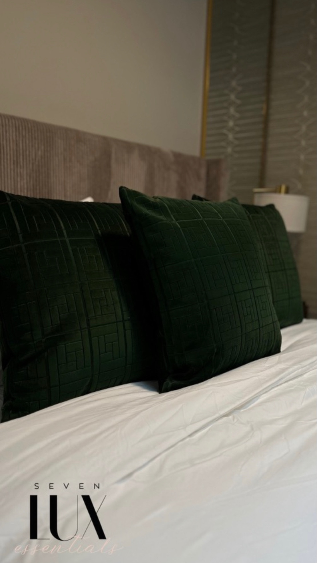 Diving into the details – where the magic truly resides. ✨ Every corner tells a story. #InteriorDesign #DesignDetails #CraftingSpaces

#LTKstyletip #LTKSeasonal #LTKhome