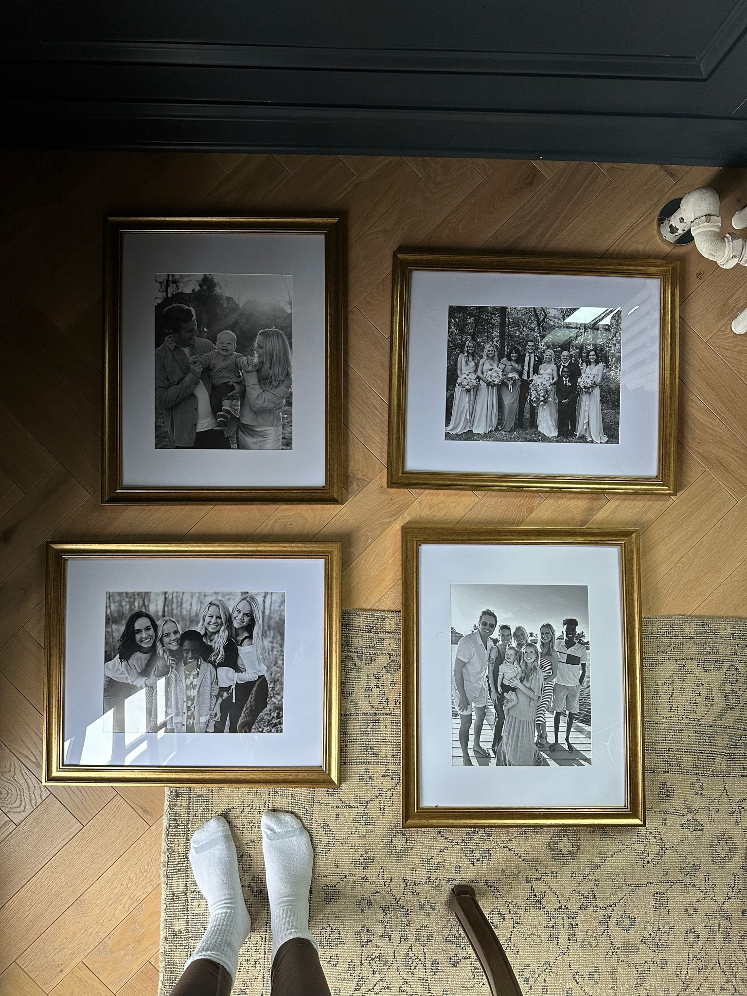 Pack of 4 gold frames from Amazon 

#LTKGiftGuide