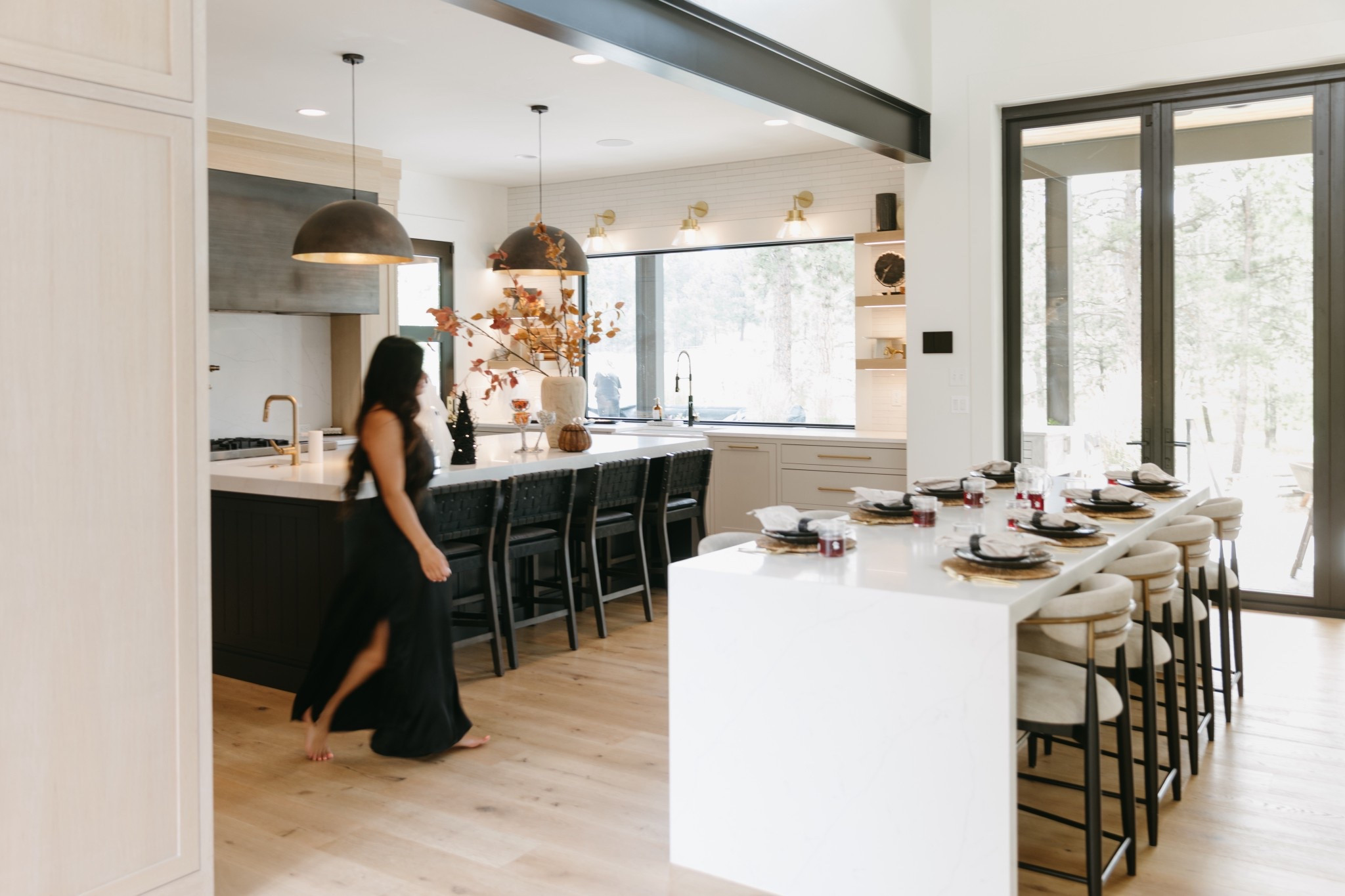I’m so happy with how this Halloween table setting turned out! Perfect for a spooky get together. Everything I used is linked below.

#LTKParties #LTKSeasonal #LTKHome