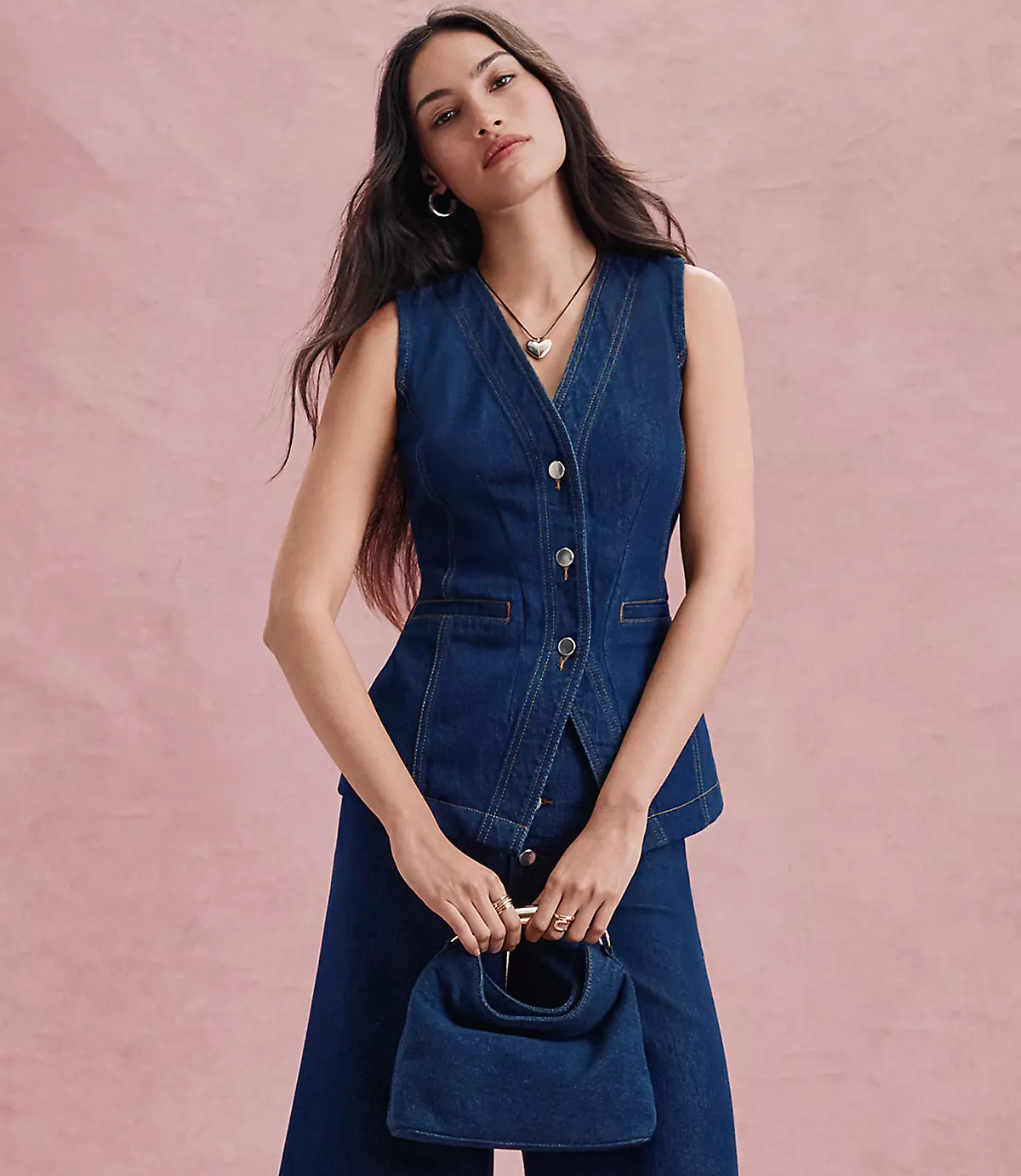 Denim Pocket Vest in Classic Rinse Wash | LOFT