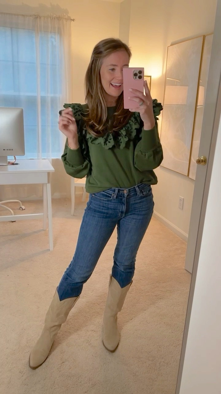 This blouse, along with the entire Crosby site, is 50% off until 11/15 at midnight! Fits TTS. Wearing an XS. Discount applied in cart.
