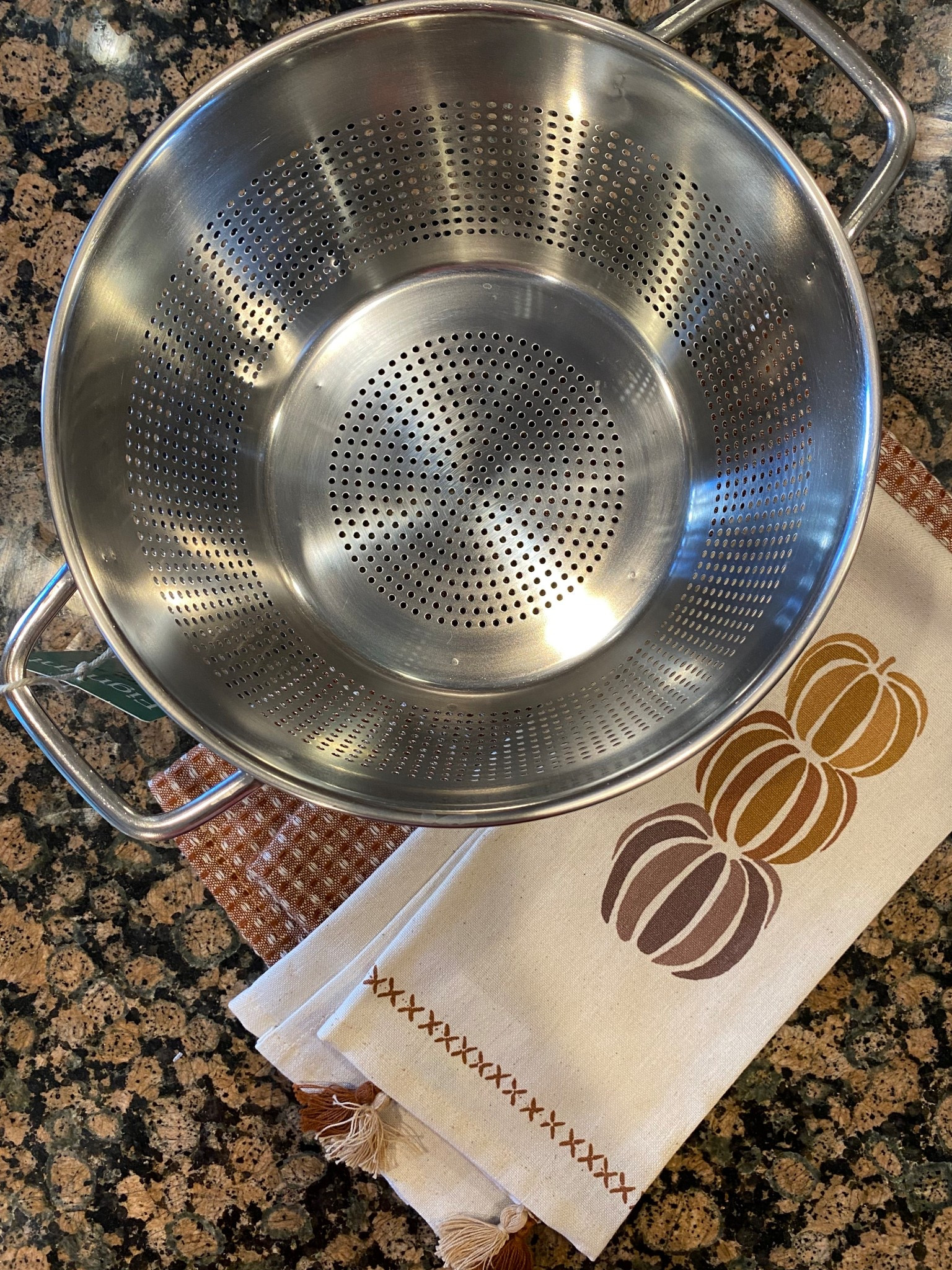 Kitchen Must-Haves Under $10 🍁🍂

#LTKHome #LTKSeasonal #LTKFindsUnder50