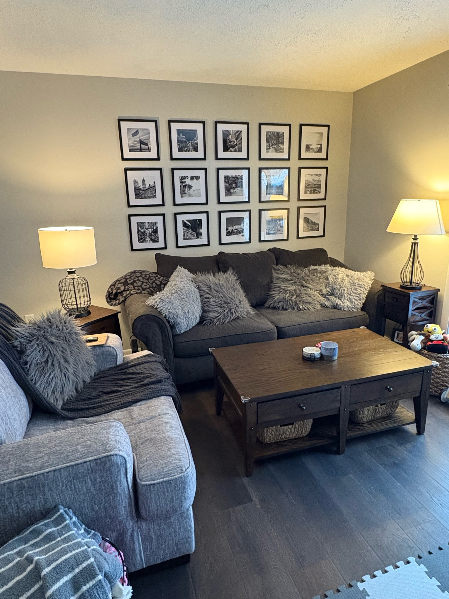 clean living room vibes
lamp, lamp shade, wire lamp
basket, toy basket, decorative baskett
barefoot dreams blanket, leopard blanket, throw blanket


#LTKFindsUnder100 #LTKSaleAlert #LTKHome