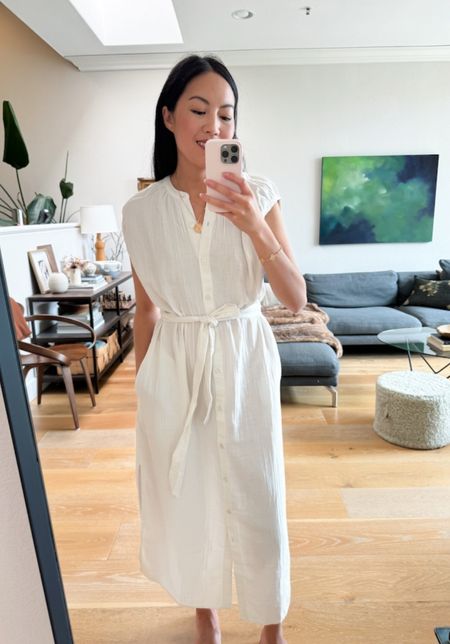 White summer dress made of a crinkle gauze fabric $89. 

#Gap
#whitedresses
#mididress
#springoutfit
#summeroutfit

#LTKfindsunder100 #LTKSeasonal #LTKstyletip