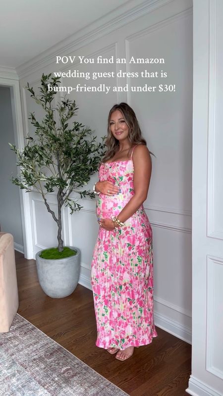 Amazon wedding guest dress that is bump-friendly and under $30! Fits true to size. I sized up to a medium because I plan to wear towards the end of my pregnancy. 



#LTKbump #LTKwedding #LTKstyletip