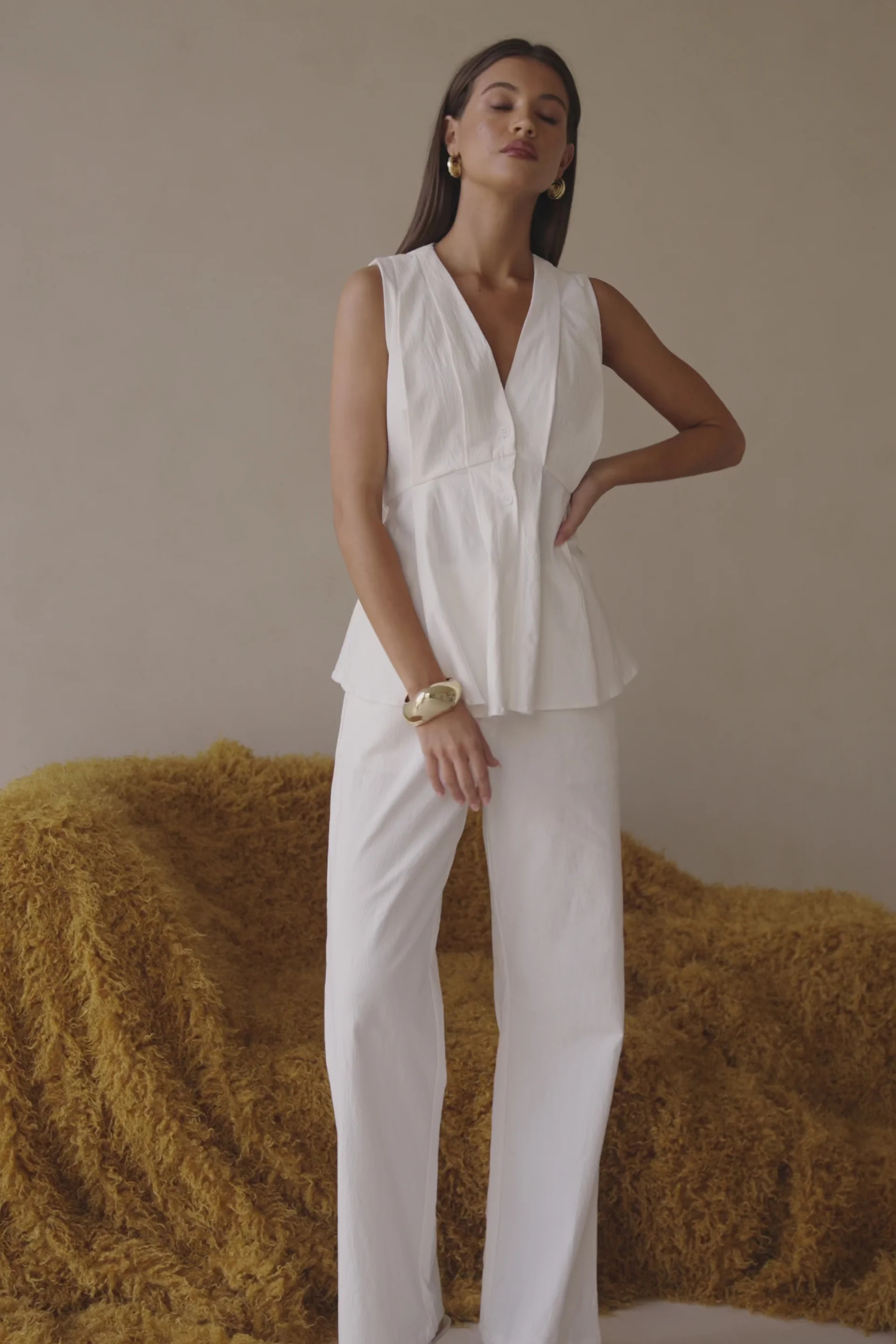 White Structured V Neck Pleated Vespera Top | Sabo Skirt US
