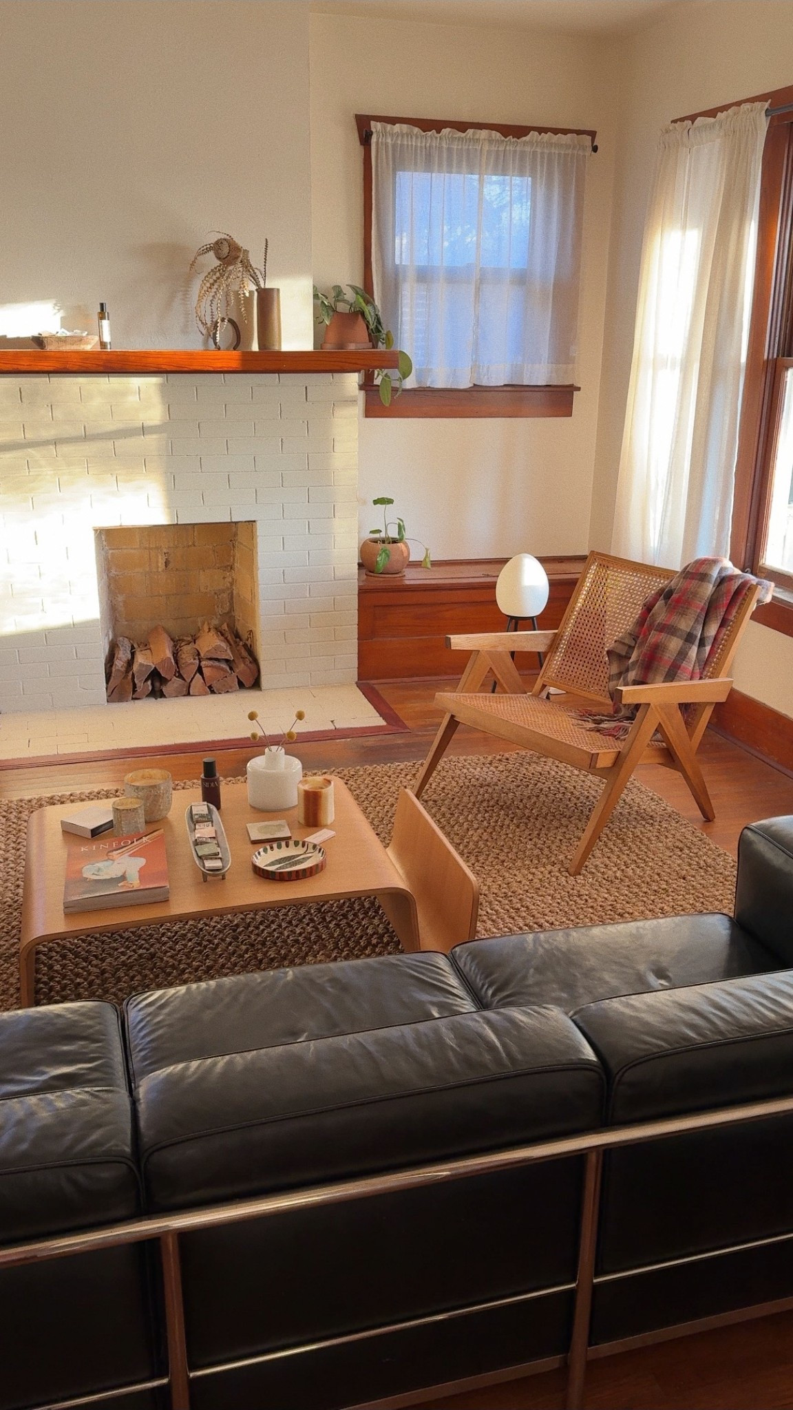 The best jute rug!! #livingroom #area-rug

#LTKHome