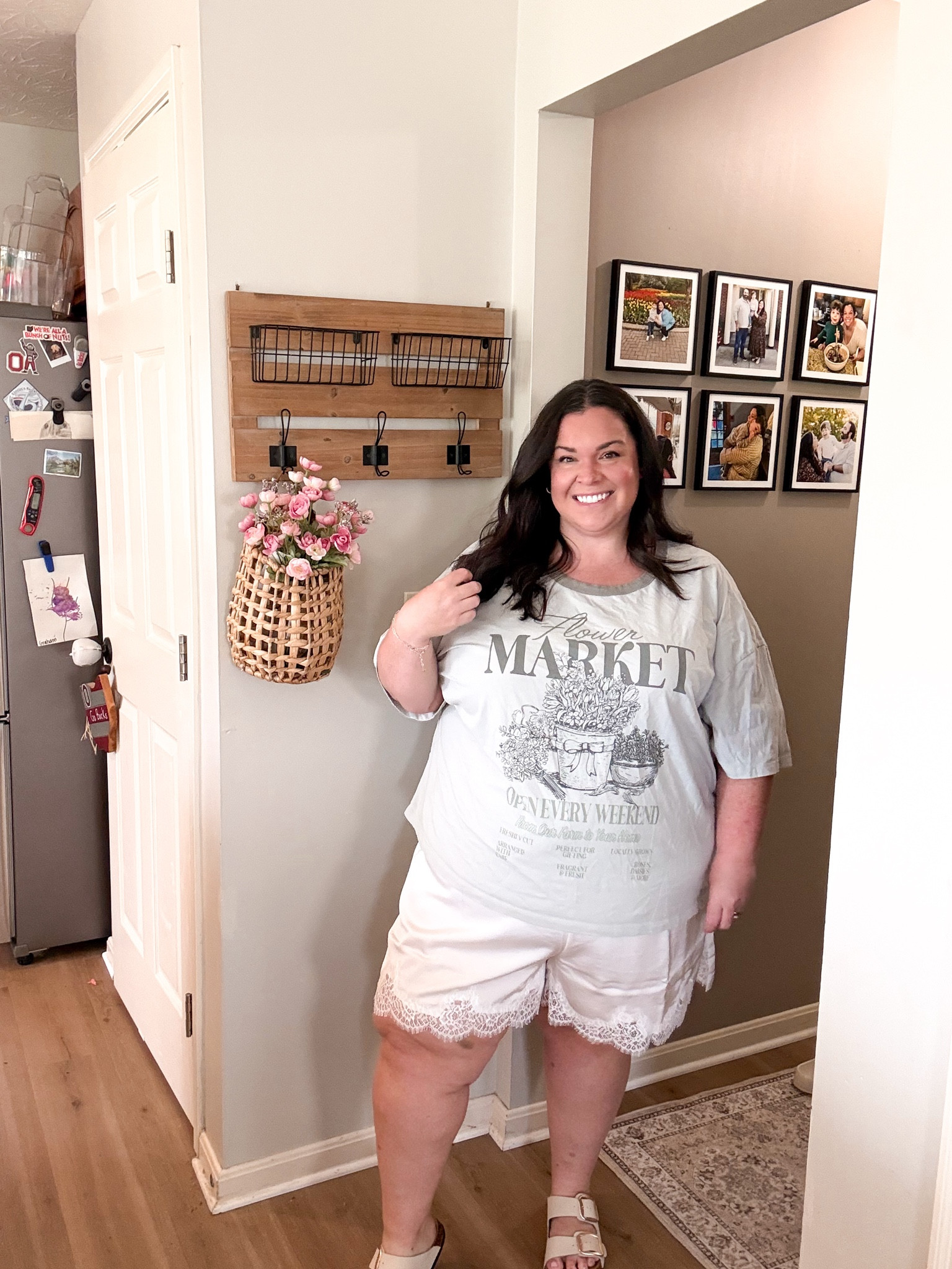 Finally lace shorts for us plus size girlies! I’m in a 3x and they fit amazing! @oldnavy