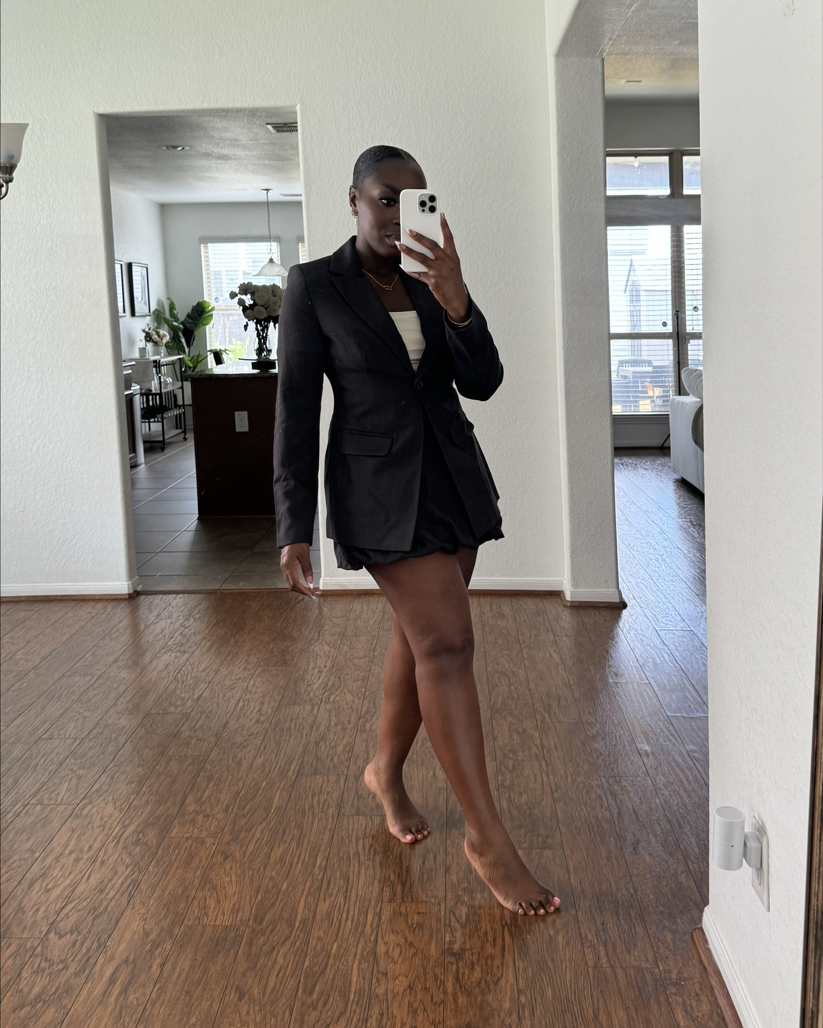 In love with this blazer because of the way it is tailored to my waist! I’m wearing a medium and I put it on on top of a different top that I had on. The skirt is a small and it fits me perfectly. It scoops right underneath the butt. 

#LTKFindsUnder50 #LTKVideo #LTKStyleTip