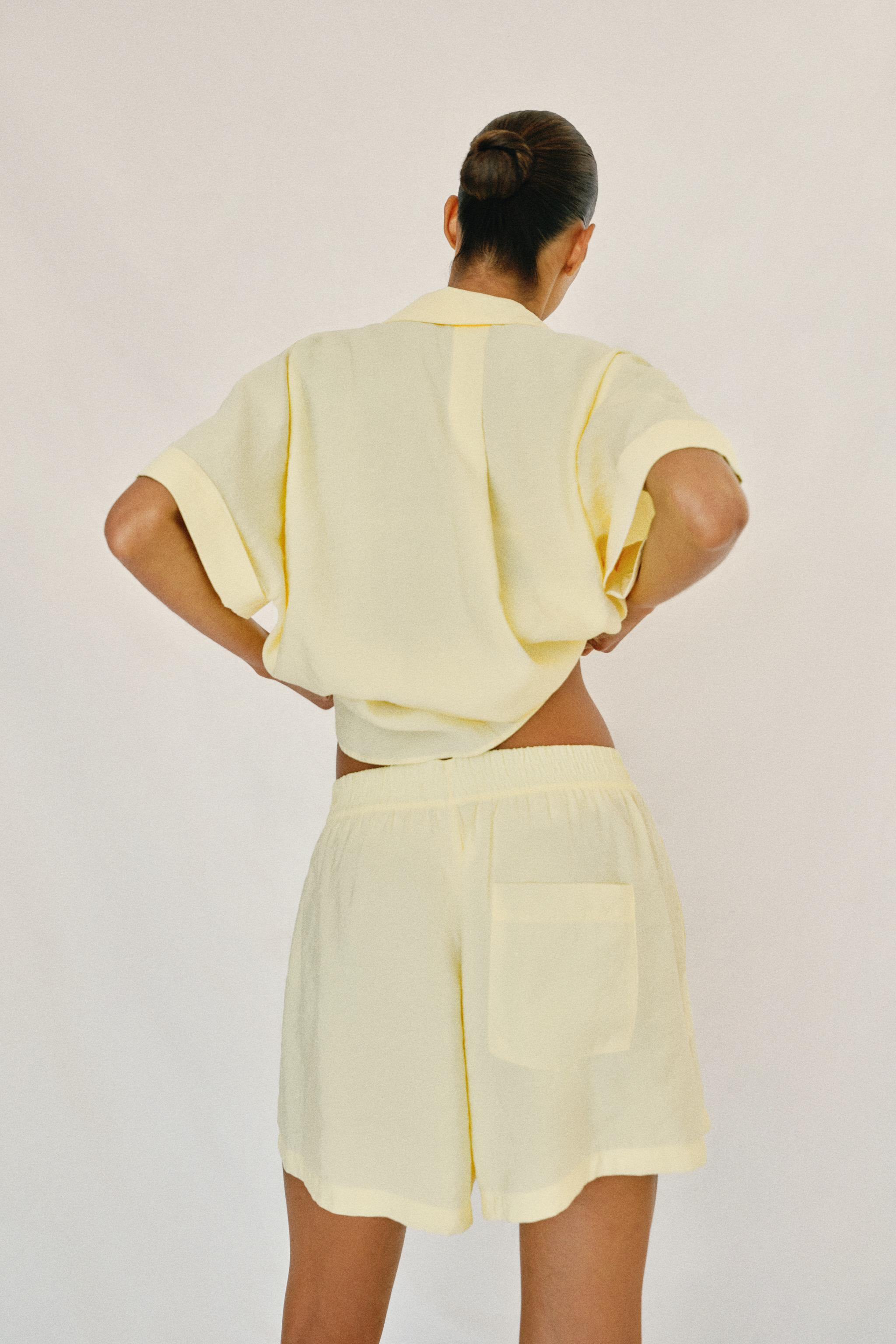 SHORT SLEEVE FLOWING SHIRT | Zara UK