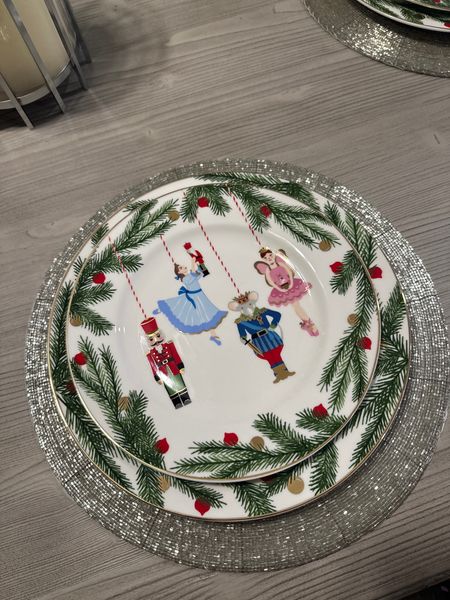 The cutest Christmas plates! 

#LTKHoliday #LTKSeasonal