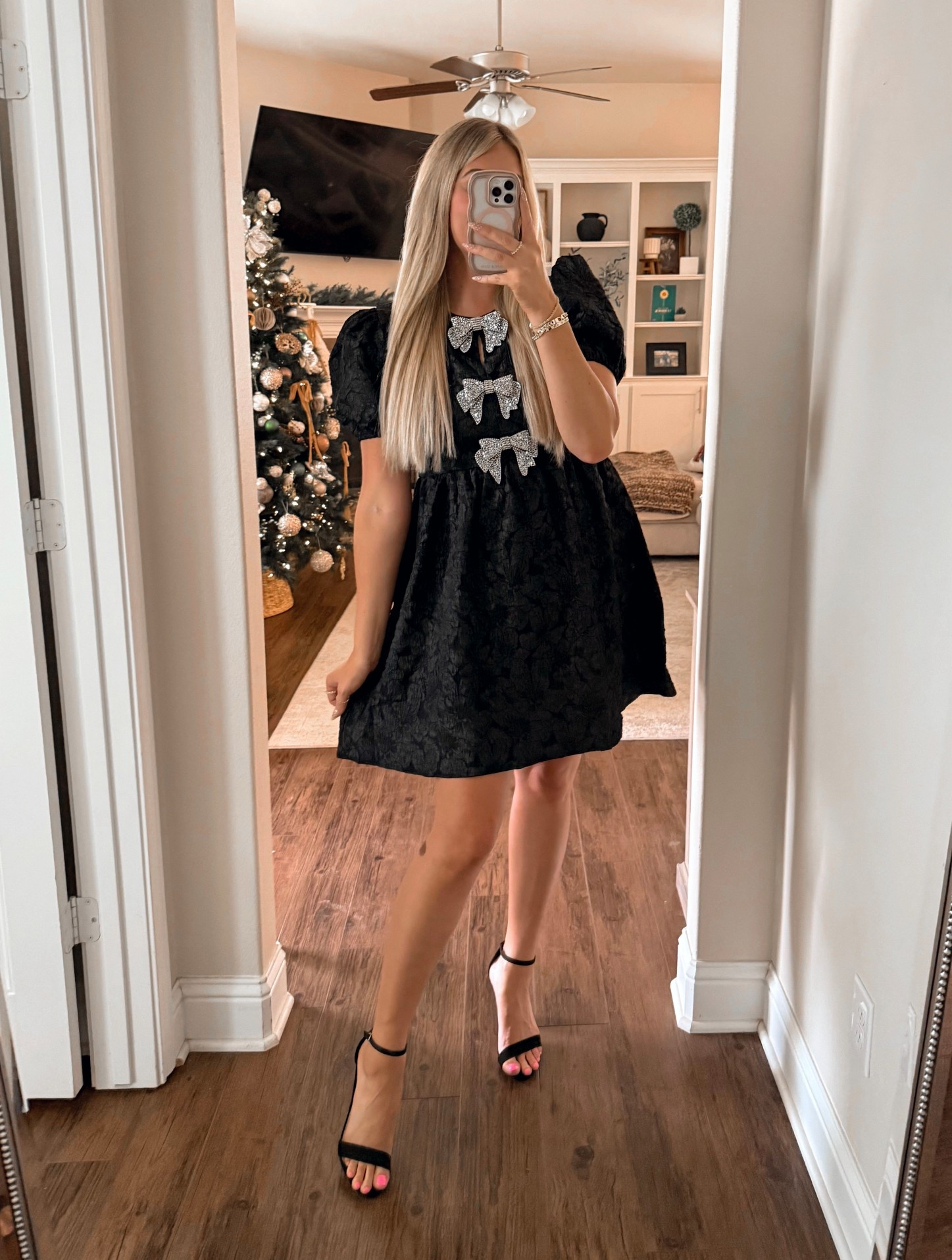 Christmas party dress
Holiday dresses

#LTKSeasonal #LTKHoliday #LTKFindsUnder100