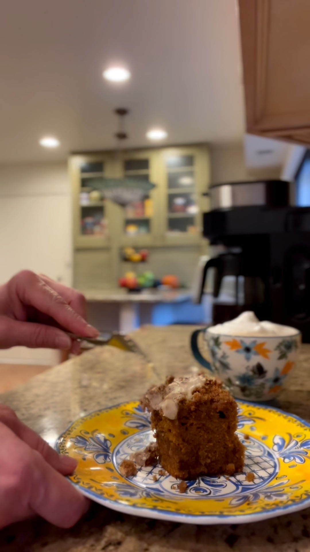 Pumpkin coffee cake = Fall magic 💛🧡

#LTKBake #LTKFall #LTKBreakfast


#LTKHome #LTKSeasonal #LTKFamily