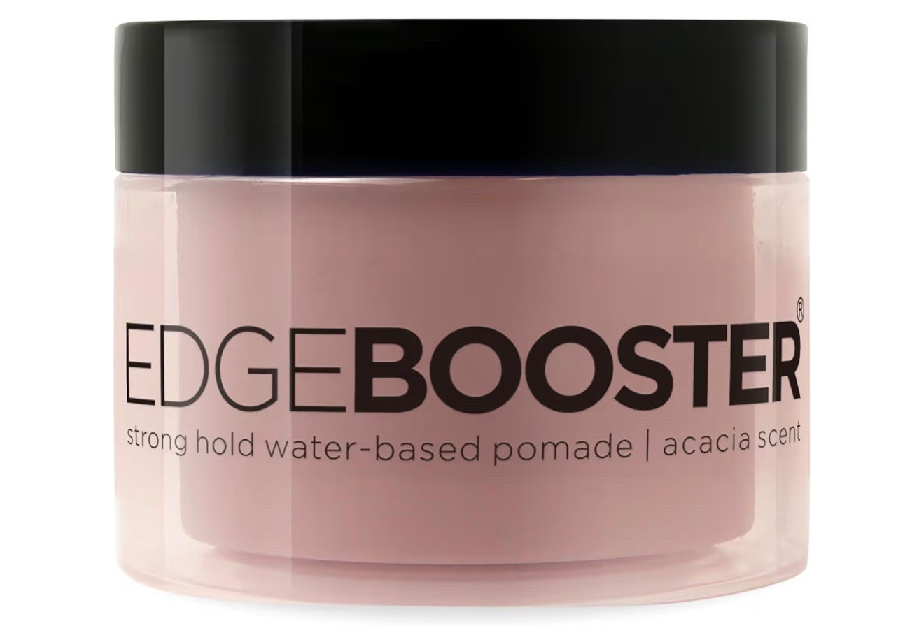 One of the best edge control gels I’ve used. I’m not big on fruity smells, so the Acacia has a light rose scent which isn’t too strong! 